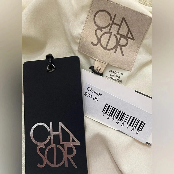 REVOLVE Chaser Embroidered Lace‎ Top NWT Sz Medium color is Coconut - Picture 8 of 9